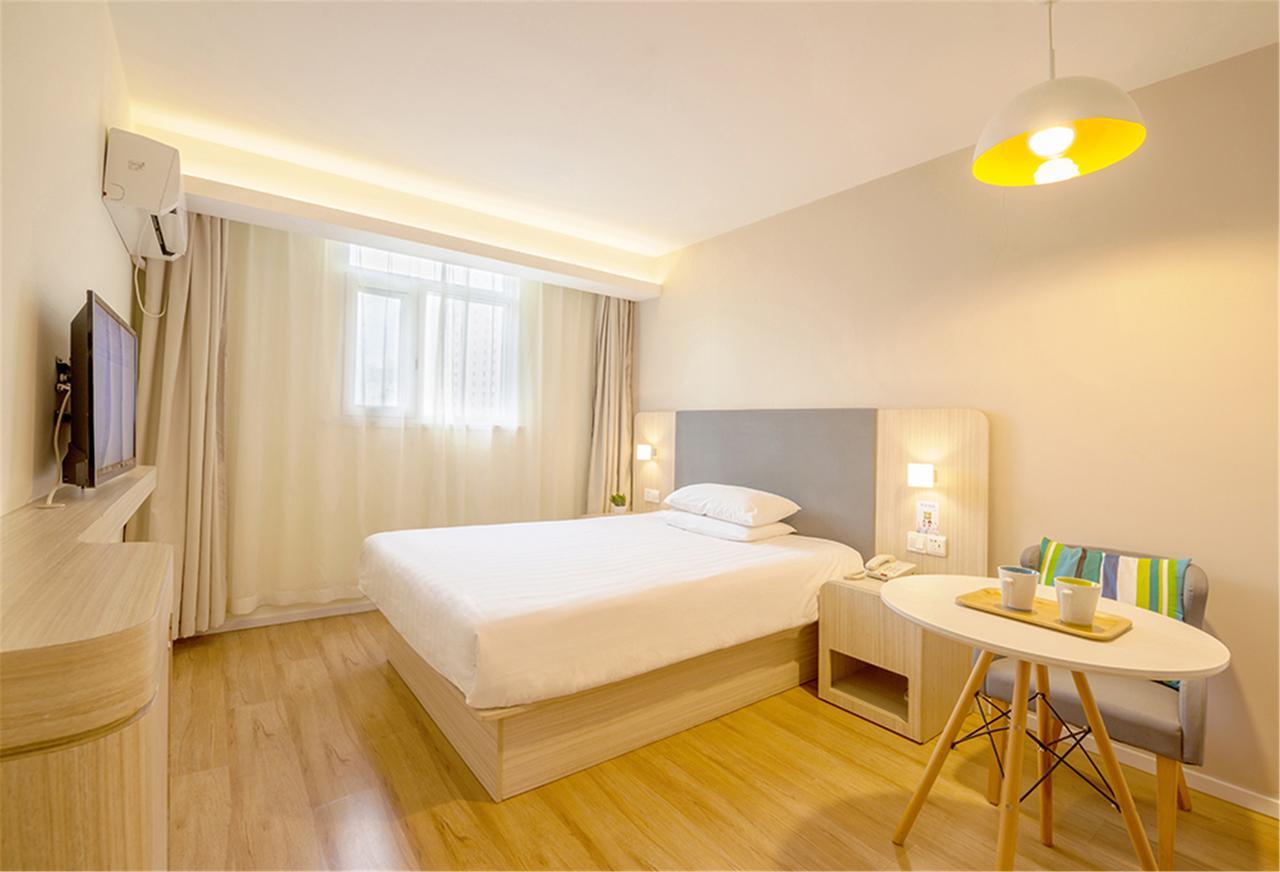 Hanting Hotel Shanghai Chunsha Jinhui Plaza Exterior foto