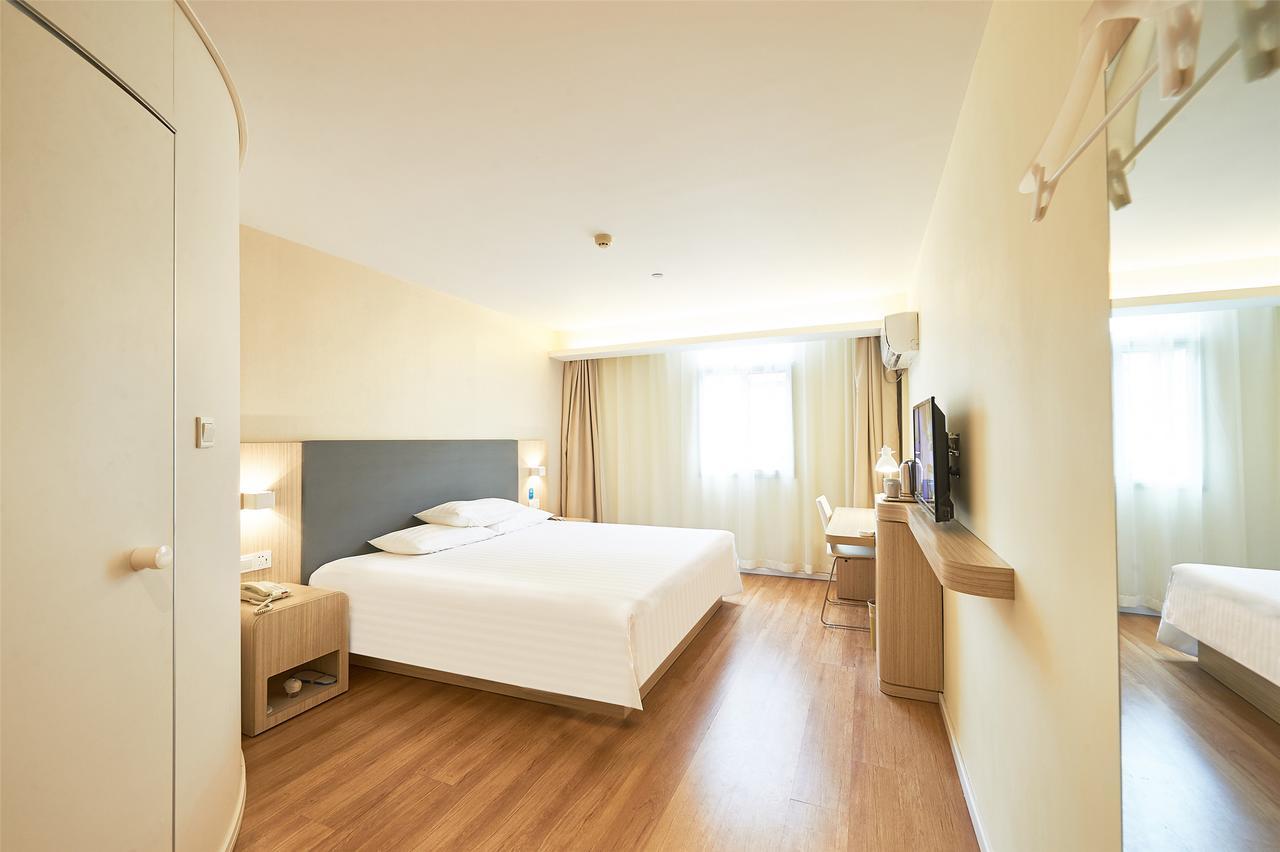 Hanting Hotel Shanghai Chunsha Jinhui Plaza Exterior foto