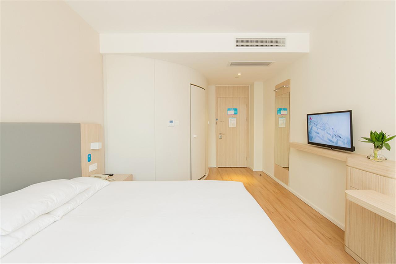 Hanting Hotel Shanghai Chunsha Jinhui Plaza Exterior foto